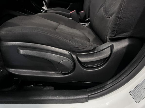 Kia Rio III с пробегом 2013 года, цена 790 000 рублей, 198267 км, хэтчбек, Автокод Объявления