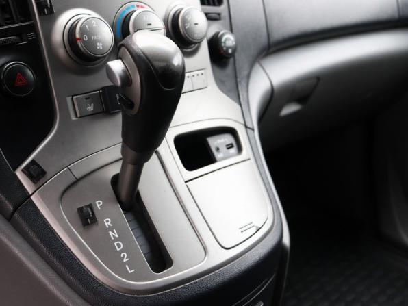 Hyundai H-1 II с пробегом 2011 года, цена 1 600 000 рублей, 293000 км, минивэн, Автокод Объявления