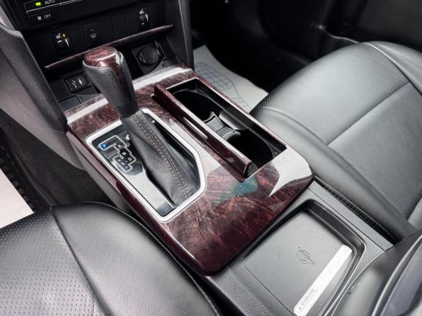 Toyota Camry VII (XV50) Рестайлинг с пробегом 2017 года, цена 1 990 000 рублей, 145237 км, седан, Автокод Объявления