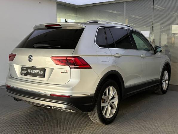 Volkswagen Tiguan II с пробегом 2017 года, цена 2 520 000 рублей, 98500 км, внедорожник, Автокод Объявления