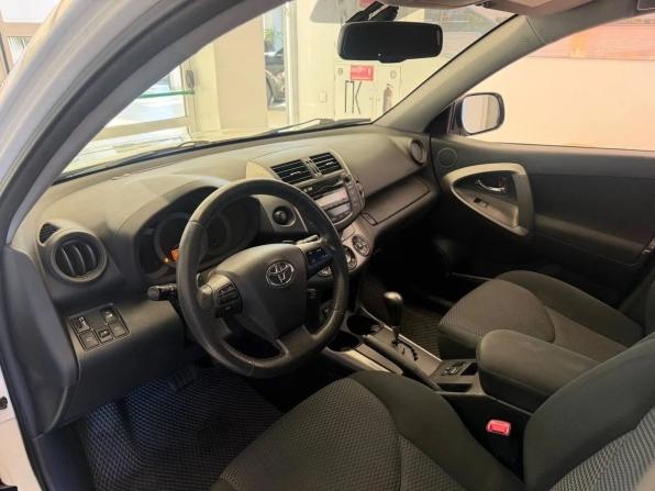 Toyota RAV4 III (XA30) Рестайлинг с пробегом 2012 года, цена 1 550 000 рублей, 130839 км, внедорожник, Автокод Объявления