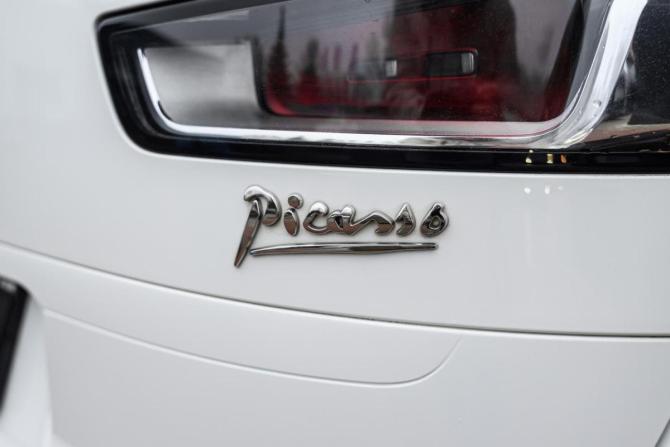 Citroen C4 Picasso II Рестайлинг с пробегом 2017 года, цена 1 450 000 рублей, 123794 км, компактвэн, Автокод Объявления