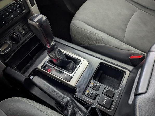 Toyota Land Cruiser Prado 150 Series с пробегом 2012 года, цена 2 700 000 рублей, 283219 км, внедорожник, Автокод Объявления