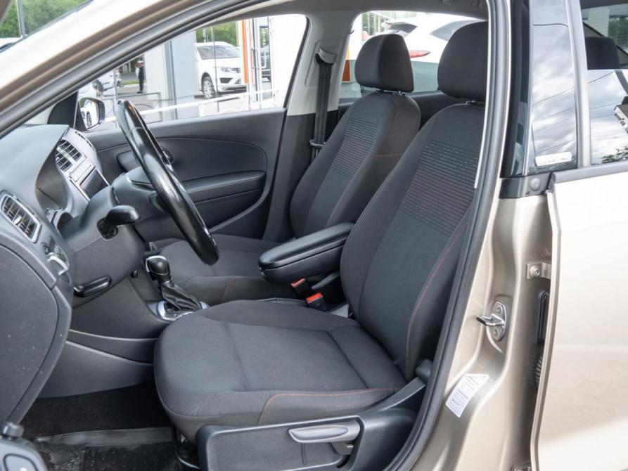 Volkswagen Polo V Рестайлинг Волгоград  - изображение 11