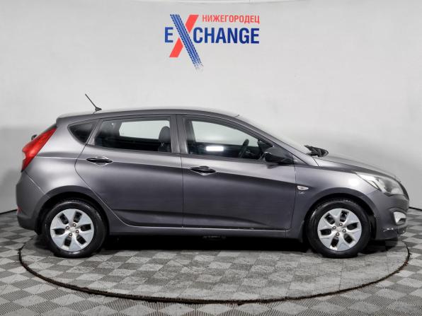 Hyundai Solaris I Рестайлинг с пробегом 2015 года, цена 999 000 рублей, 151279 км, хэтчбек, Автокод Объявления