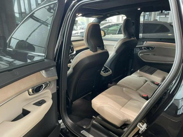 Volvo XC90 II Рестайлинг 2 с пробегом 2026 года, цена 10 950 000 рублей, 25 км, внедорожник, Автокод Объявления