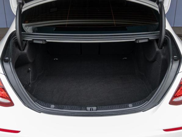 Mercedes-Benz E-Класс V (W213 S213 C238) с пробегом 2016 года, цена 3 700 000 рублей, 143953 км, седан, Автокод Объявления