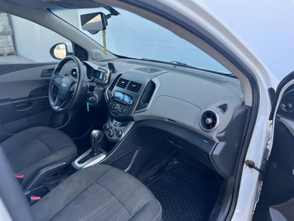 Chevrolet Aveo II с пробегом 2015 года, цена 710 000 рублей, 154000 км, хэтчбек, Автокод Объявления