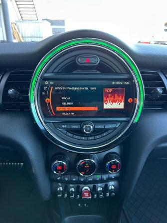 Mini Hatch III (F55/F56) с пробегом 2018 года, цена 2 790 000 рублей, 90000 км, хэтчбек, Автокод Объявления