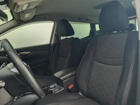 Nissan Qashqai II с пробегом 2016 года, цена 1 680 000 рублей, 146609 км, внедорожник, Автокод Объявления