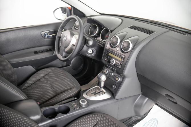 Nissan Qashqai I с пробегом 2008 года, цена 899 000 рублей, 207456 км, внедорожник, Автокод Объявления