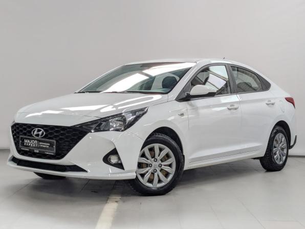 Hyundai Solaris II Рестайлинг с пробегом 2022 года, цена 1 470 000 рублей, 85239 км, седан, Автокод Объявления