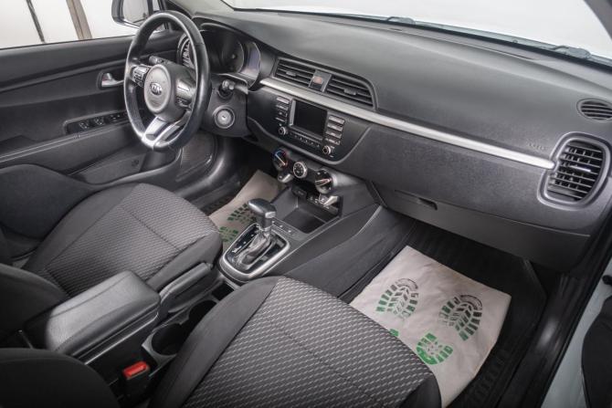 Kia Rio IV с пробегом 2018 года, цена 1 349 000 рублей, 68000 км, седан, Автокод Объявления