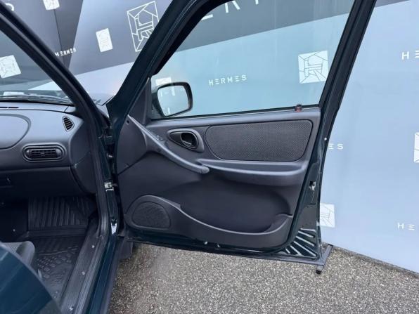 Lada (ВАЗ) Niva Travel I с пробегом 2023 года, цена 1 130 000 рублей, 16139 км, внедорожник, Автокод Объявления