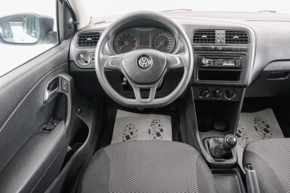 Volkswagen Polo V Рестайлинг Красноярск  - изображение 15