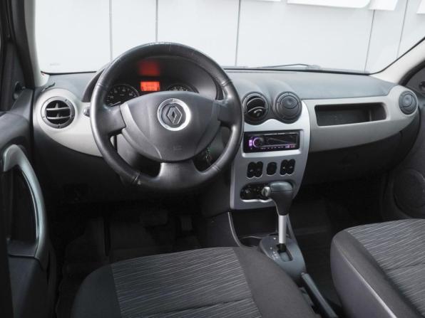 Renault Logan I Рестайлинг с пробегом 2011 года, цена 600 000 рублей, 162837 км, седан, Автокод Объявления