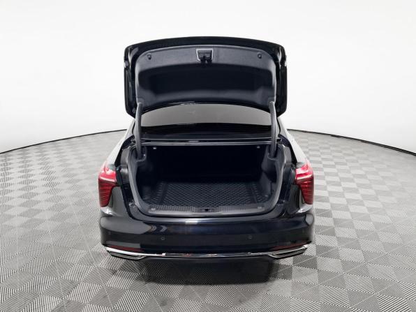 Hongqi H5 II с пробегом 2023 года, цена 2 750 000 рублей, 63337 км, седан, Автокод Объявления