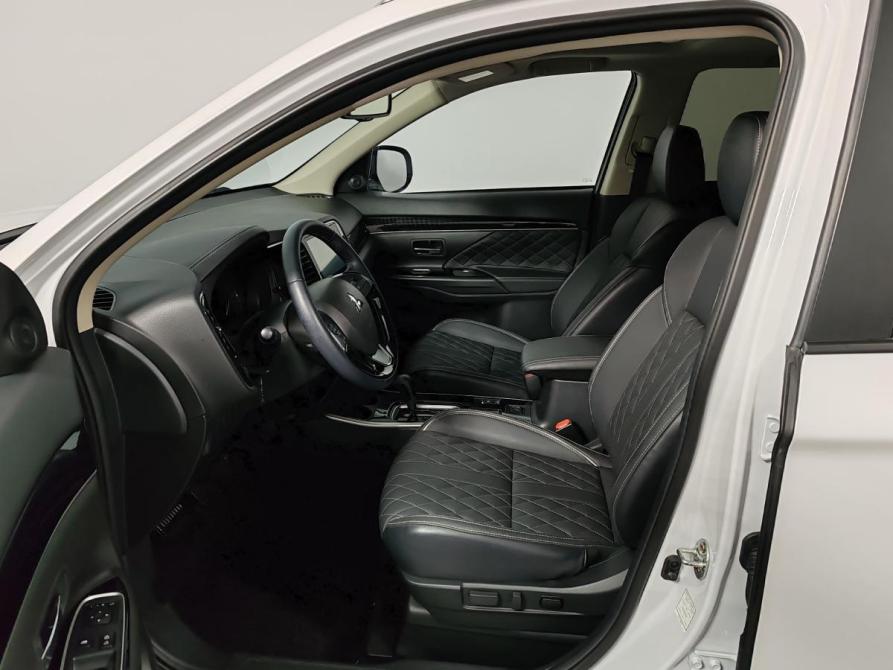 Mitsubishi Outlander III Рестайлинг 3 Москва  - изображение 16