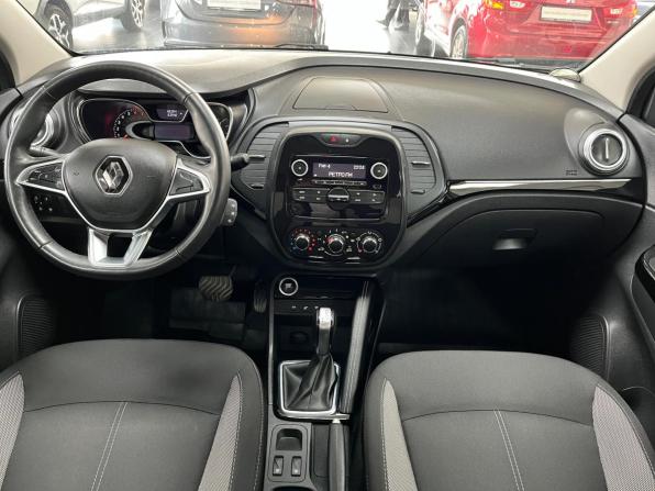 Renault Kaptur I Рестайлинг с пробегом 2021 года, цена 1 698 000 рублей, 66354 км, внедорожник, Автокод Объявления