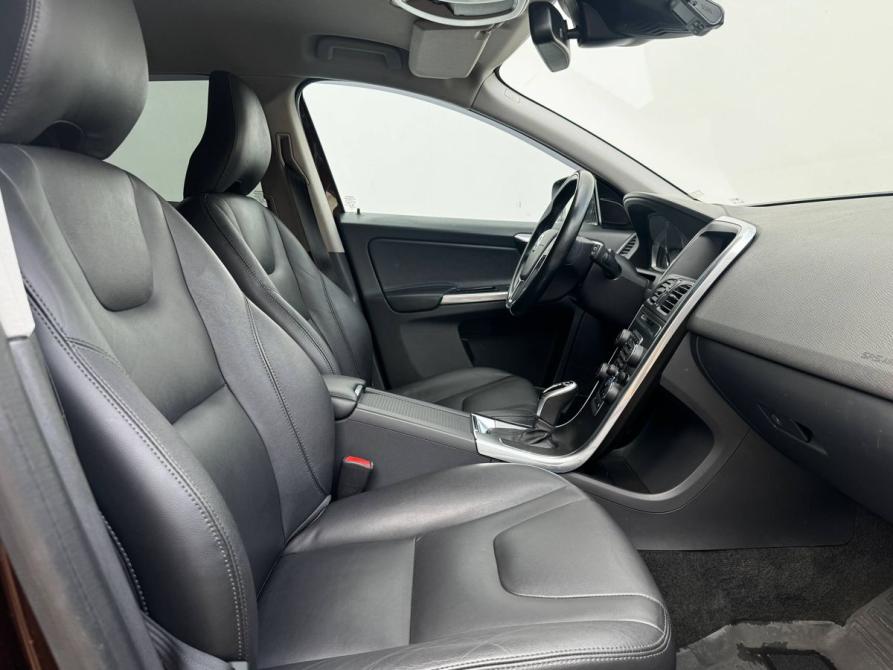 Volvo XC60 I Рестайлинг Москва  - изображение 10