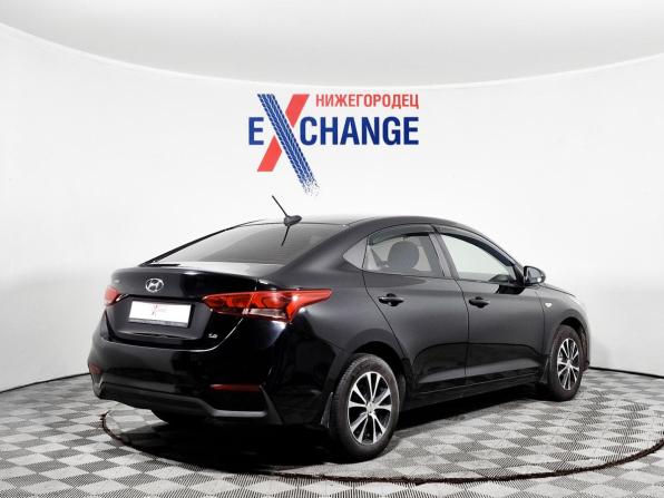 Hyundai Solaris II с пробегом 2017 года, цена 1 259 000 рублей, 157714 км, седан, Автокод Объявления
