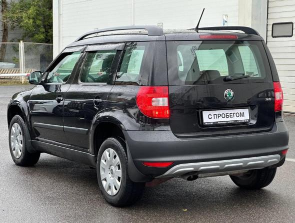 Skoda Yeti I с пробегом 2011 года, цена 750 000 рублей, 72858 км, внедорожник, Автокод Объявления