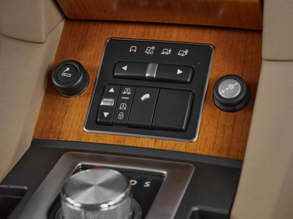 Land Rover Discovery IV Рестайлинг с пробегом 2014 года, цена 2 216 000 рублей, 155000 км, внедорожник, Автокод Объявления
