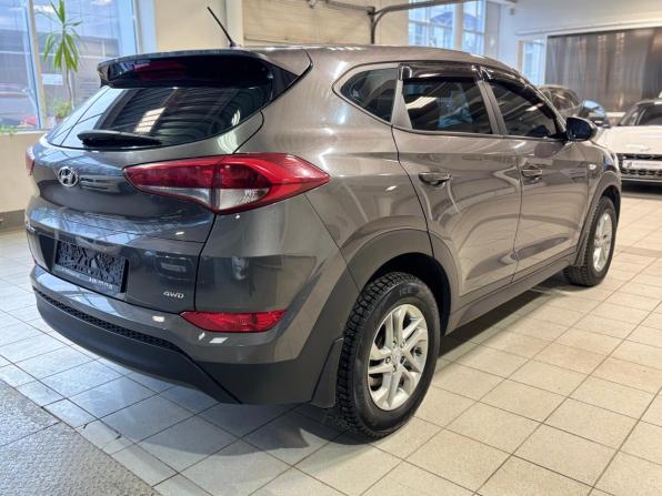 Hyundai Tucson III с пробегом 2016 года, цена 1 999 000 рублей, 92280 км, внедорожник, Автокод Объявления