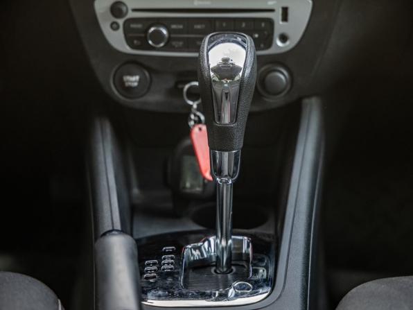 Renault Fluence I Рестайлинг с пробегом 2013 года, цена 798 000 рублей, 201542 км, седан, Автокод Объявления