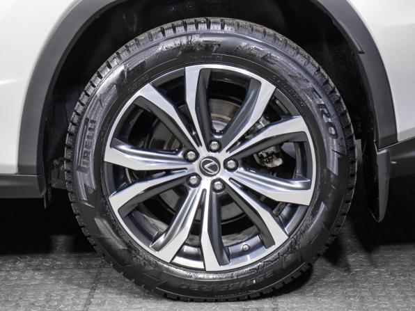 Lexus RX IV Рестайлинг с пробегом 2022 года, цена 5 749 000 рублей, 8341 км, внедорожник, Автокод Объявления