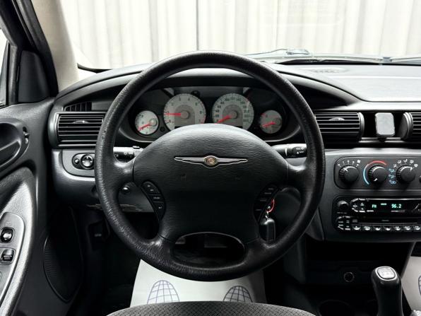 Chrysler Sebring II Рестайлинг с пробегом 2006 года, цена 669 000 рублей, 113756 км, седан, Автокод Объявления