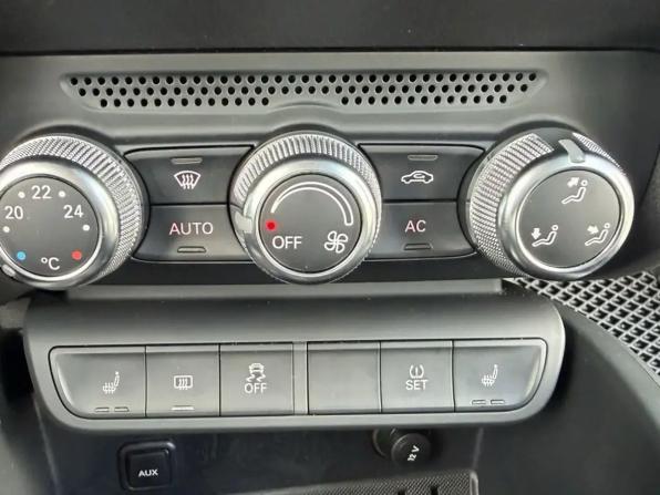 Audi A1 I (8X) с пробегом 2012 года, цена 999 000 рублей, 150185 км, хэтчбек, Автокод Объявления