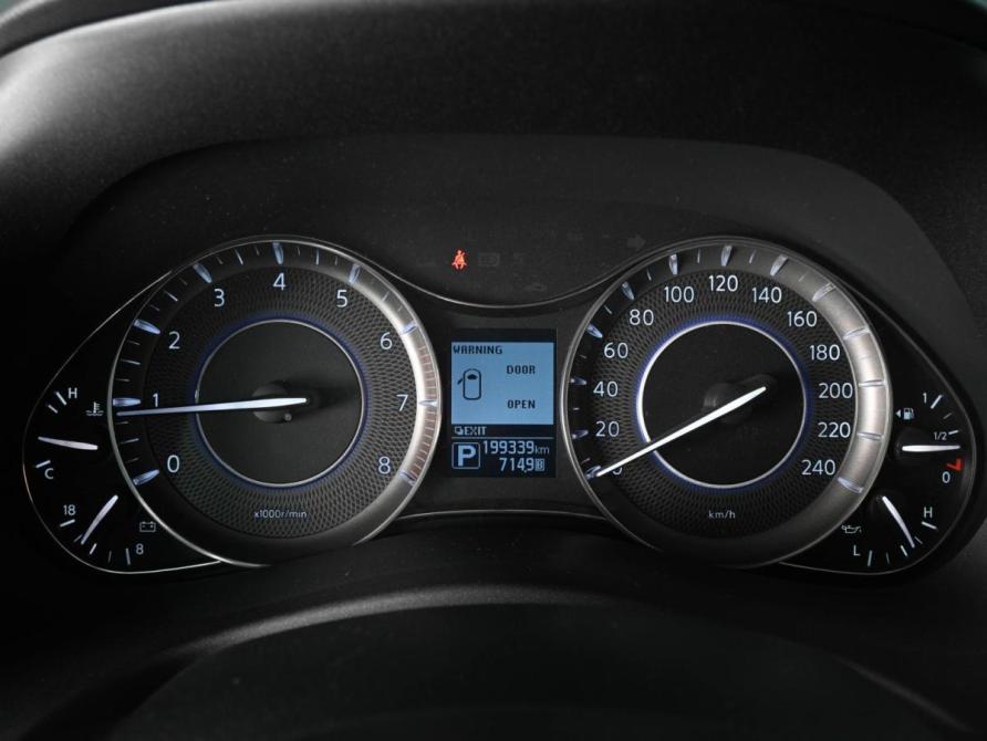 Infiniti QX80 I Рестайлинг Ростов-на-Дону  - изображение 27