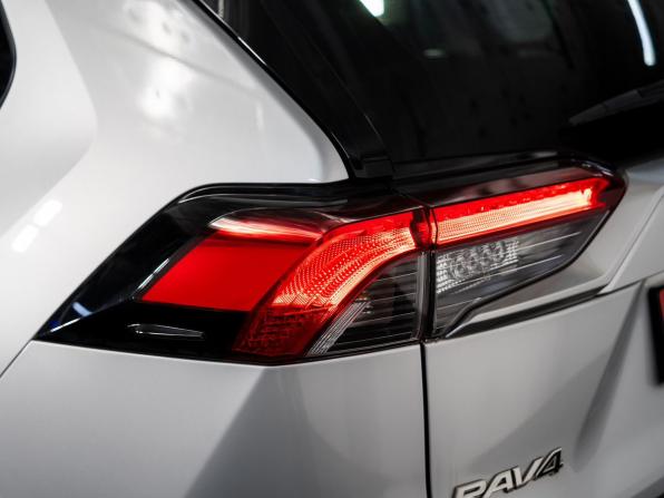 Toyota RAV4 V (XA50) с пробегом 2021 года, цена 3 450 500 рублей, 133897 км, внедорожник, Автокод Объявления