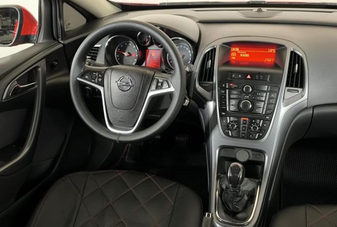 Opel Astra J с пробегом 2012 года, цена 870 000 рублей, 179099 км, хэтчбек, Автокод Объявления