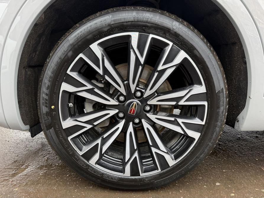 Hongqi HS5 I Рестайлинг Москва  - изображение 9