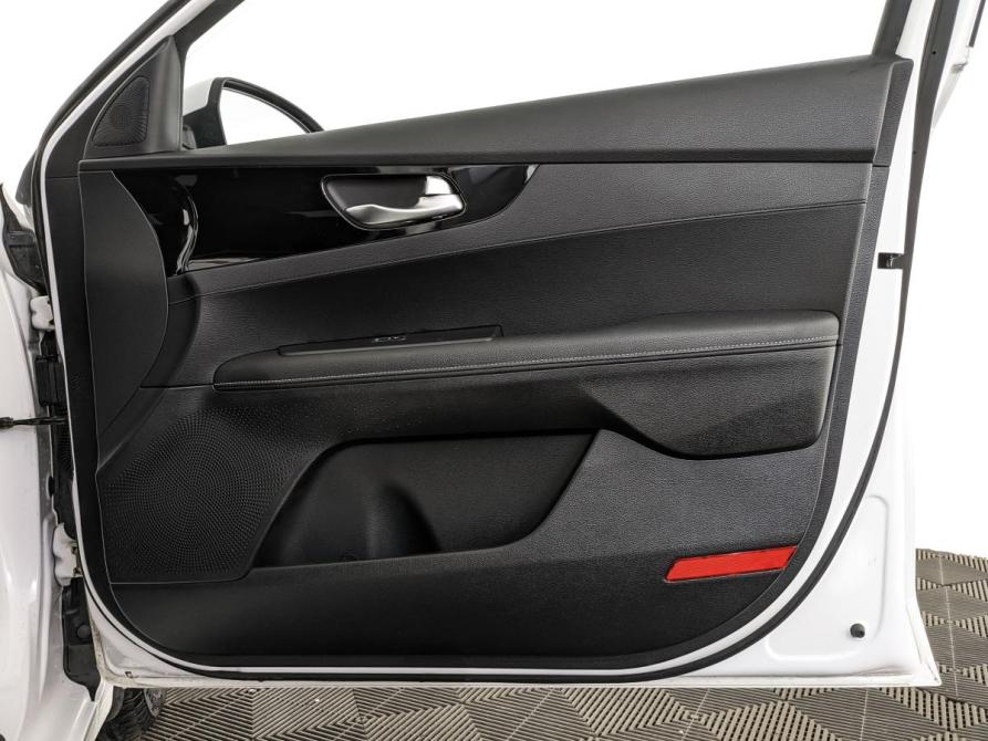 Kia Cerato IV Москва  - изображение 25