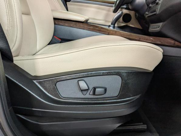 BMW X5 II (E70) Рестайлинг с пробегом 2011 года, цена 1 899 900 рублей, 315000 км, внедорожник, Автокод Объявления