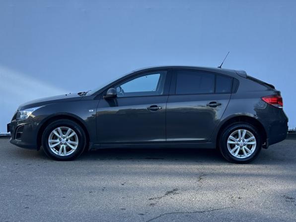 Chevrolet Cruze I Рестайлинг с пробегом 2012 года, цена 700 000 рублей, 191199 км, хэтчбек, Автокод Объявления