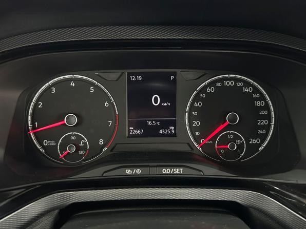 Volkswagen Polo VI с пробегом 2021 года, цена 1 849 000 рублей, 22664 км, лифтбек, Автокод Объявления