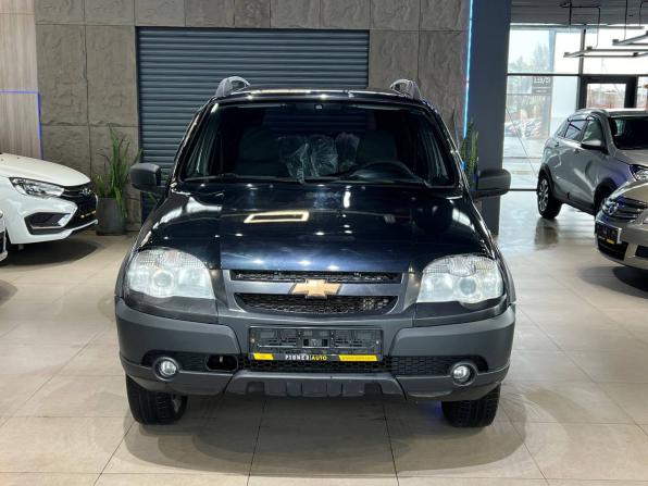 Chevrolet Niva I Рестайлинг с пробегом 2013 года, цена 500 000 рублей, 142000 км, внедорожник, Автокод Объявления