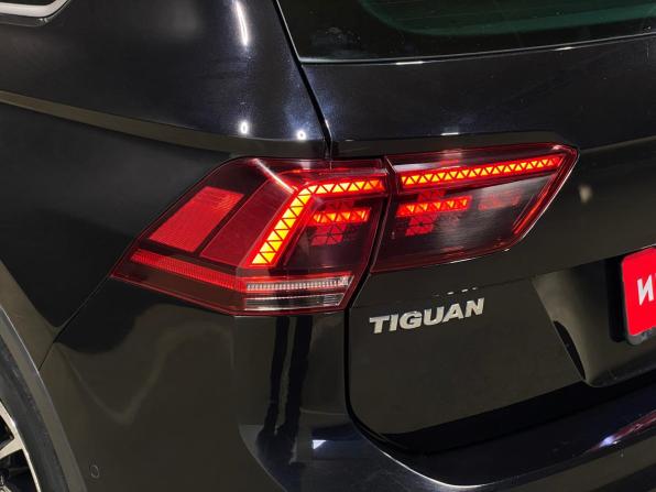 Volkswagen Tiguan II с пробегом 2018 года, цена 2 499 000 рублей, 116418 км, внедорожник, Автокод Объявления