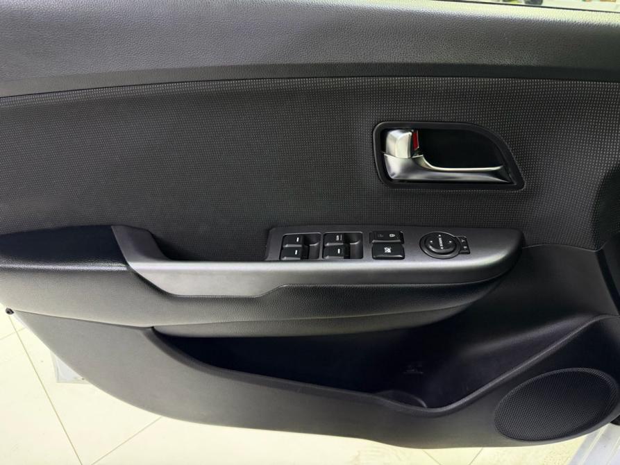 Kia Rio III Рестайлинг Минеральные Воды  - изображение 15