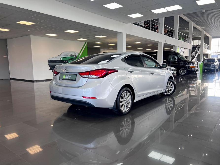 Hyundai Elantra V (MD) Рестайлинг Тверь  - изображение 2