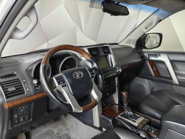 Toyota Land Cruiser Prado 150 Series с пробегом 2013 года, цена 2 769 000 рублей, 220067 км, внедорожник, Автокод Объявления