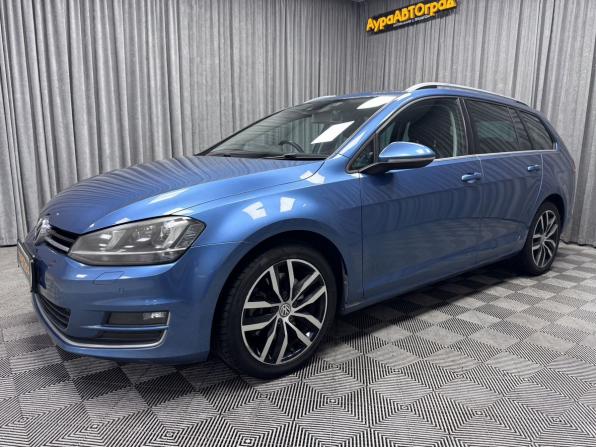 Volkswagen Golf VII с пробегом 2015 года, цена 1 500 000 рублей, 104279 км, универсал, Автокод Объявления