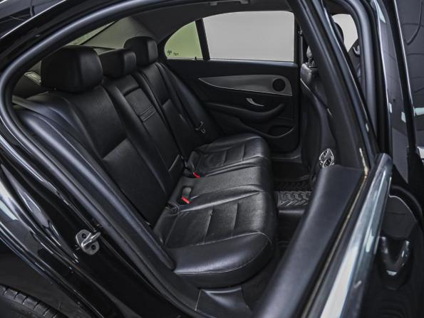 Mercedes-Benz E-Класс V (W213 S213 C238) с пробегом 2019 года, цена 2 339 000 рублей, 196992 км, седан, Автокод Объявления