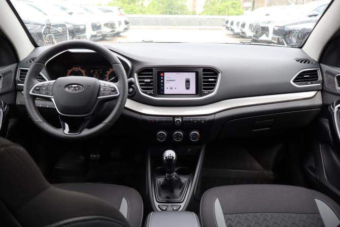 Lada (ВАЗ) Vesta I Рестайлинг (NG) с пробегом 2023 года, цена 1 139 000 рублей, 42000 км, седан, Автокод Объявления