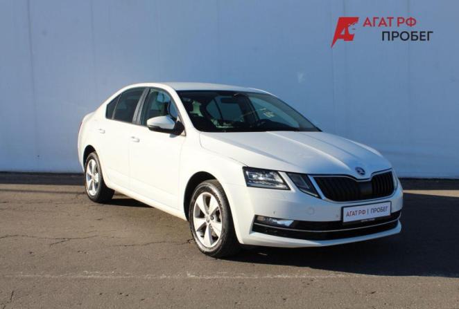Skoda Octavia III (A7) Рестайлинг с пробегом 2018 года, цена 1 275 000 рублей, 274811 км, лифтбек, Автокод Объявления