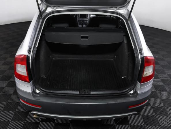 Skoda Octavia II (A5) Рестайлинг с пробегом 2012 года, цена 985 000 рублей, 310557 км, универсал, Автокод Объявления